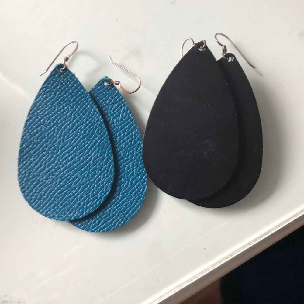 Nickel and suede earrings